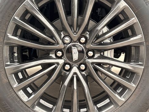 New 2025 Cadillac Escalade ESV Sport Platinum image 13