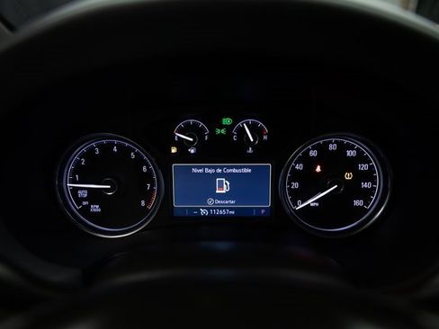 Used 2022 Buick Enclave Essence image 23