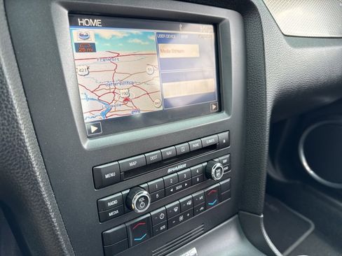 Used 2011 Ford Mustang Shelby GT500 w/ SVT Performance Pkg image 33