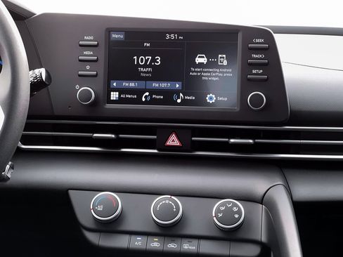 New 2026 Hyundai Elantra SE FWD image 19