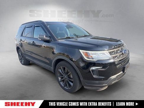 Certified 2018 Ford Explorer XLT w/ Equipment Group 202A image 1