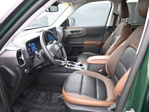 Used 2025 Ford Bronco Sport Outer Banks w/ Outer Banks Tech Package+ AWD/4WD image 15
