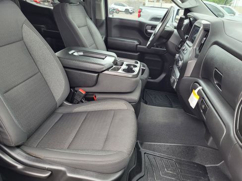 Used 2023 Chevrolet Silverado 1500 Custom AWD/4WD image 10