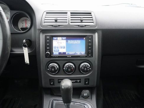 Used 2013 Dodge Challenger R/T Plus image 25