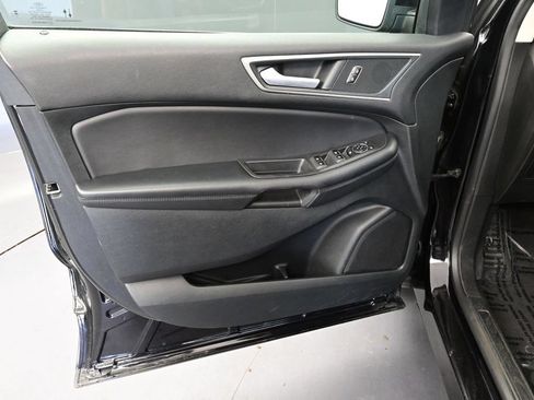 Used 2024 Ford Edge SEL AWD/4WD image 18