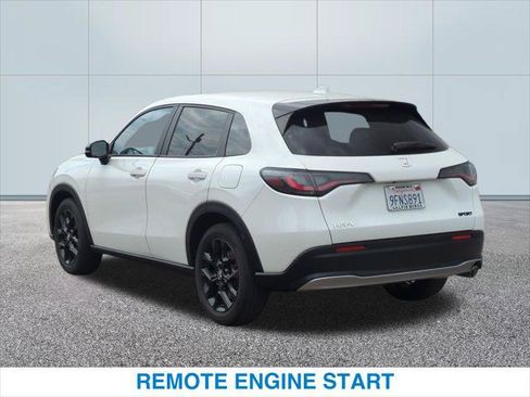 Used 2023 Honda HR-V Sport image 9