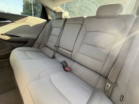 Used 2023 Chevrolet Malibu LT FWD image 8