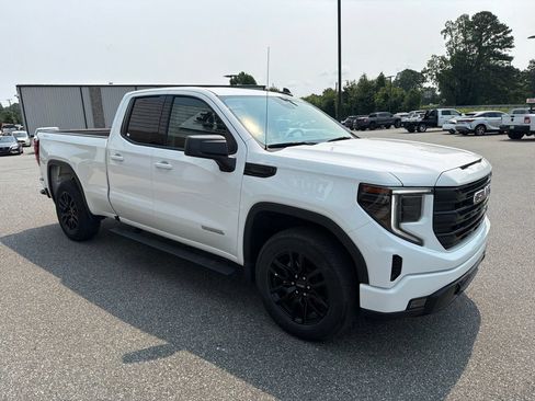Used 2023 GMC Sierra 1500 Elevation AWD/4WD image 11