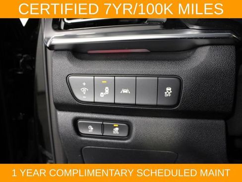 Used 2020 Kia Niro EX Premium w/ Cold Weather Package FWD image 20