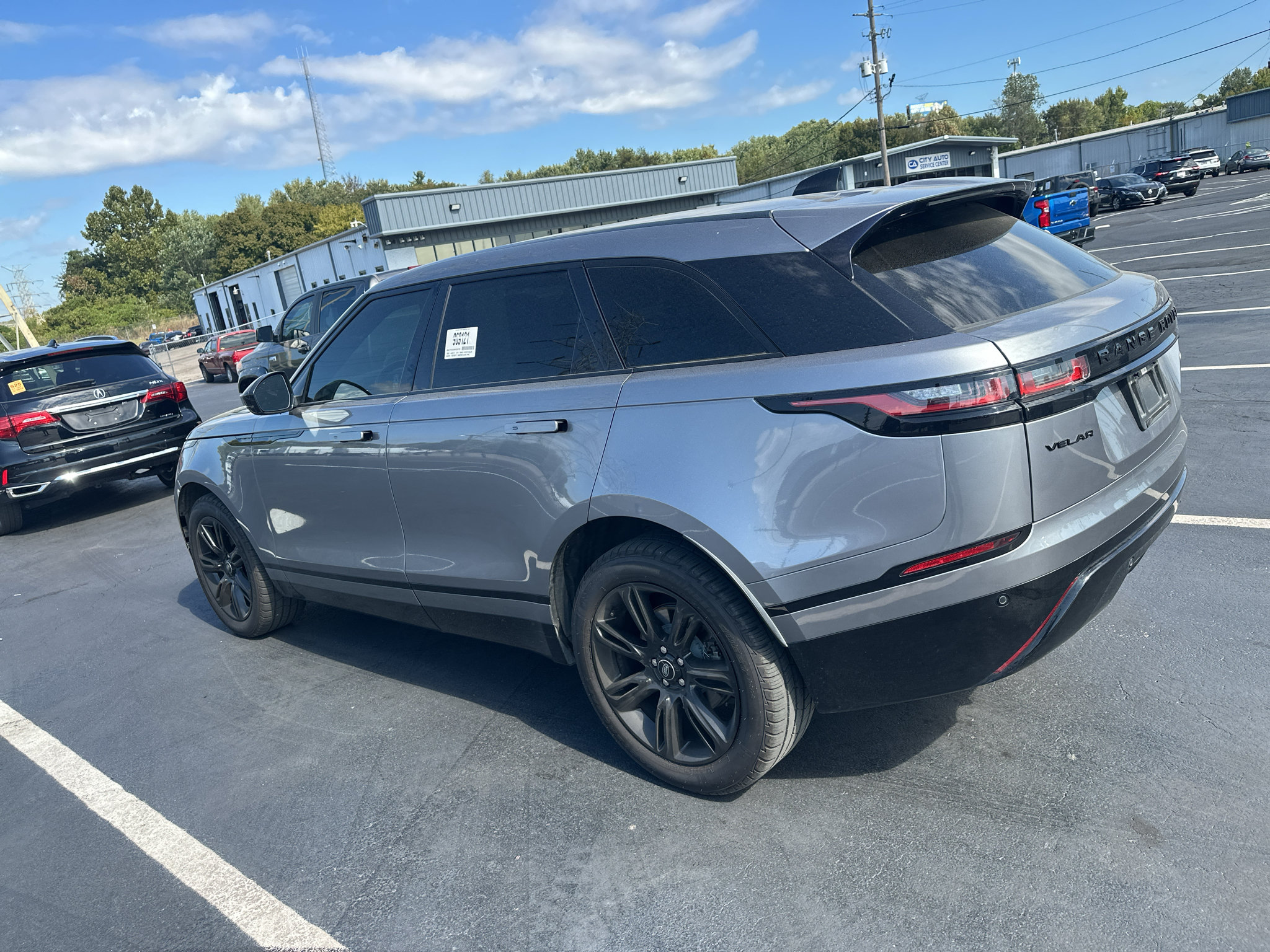 Used 2022 Land Rover Range Rover Velar R-Dynamic S AWD/4WD image 7