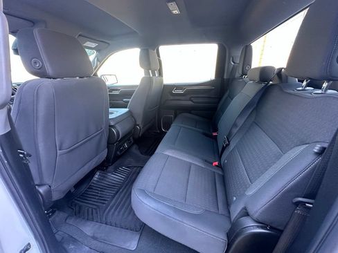 Certified 2025 Chevrolet Silverado 1500 LT AWD/4WD image 14