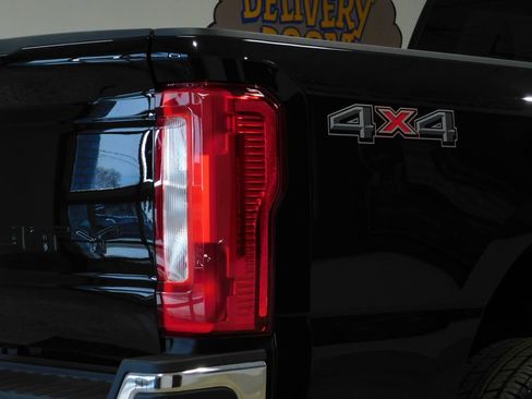 Used 2023 Ford F250 XLT AWD/4WD image 83