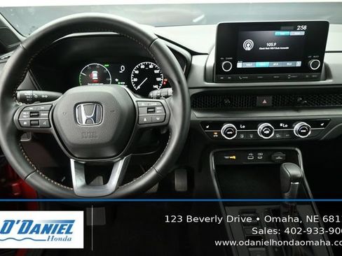 Used 2025 Honda CR-V Sport image 26