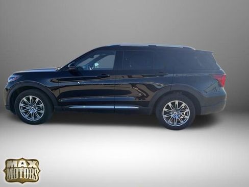 Used 2025 Ford Explorer Platinum image 11