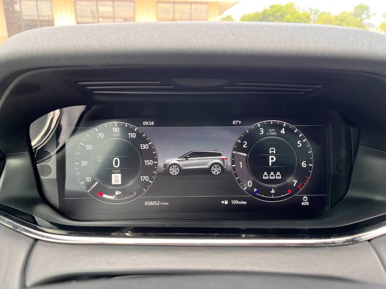Used 2020 Land Rover Range Rover Evoque R-Dynamic HSE AWD/4WD image 11