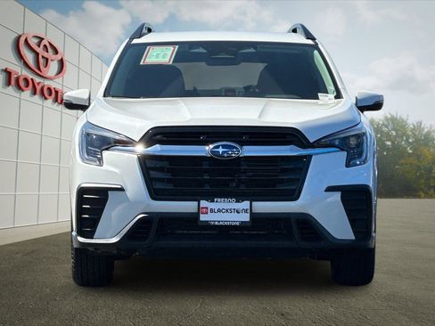 Used 2023 Subaru Ascent Premium w/ Convenience Package AWD/4WD image 8