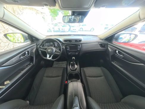 Used 2020 Nissan Rogue SV AWD/4WD image 23