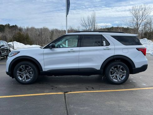 Used 2026 Ford Explorer Active w/ Active Comfort Package AWD/4WD image 43