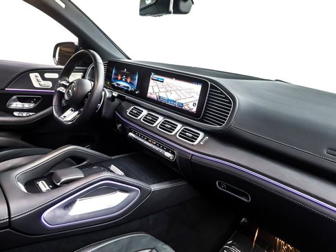 Used 2025 Mercedes-Benz GLE 53 AMG 4MATIC Coupe image 17