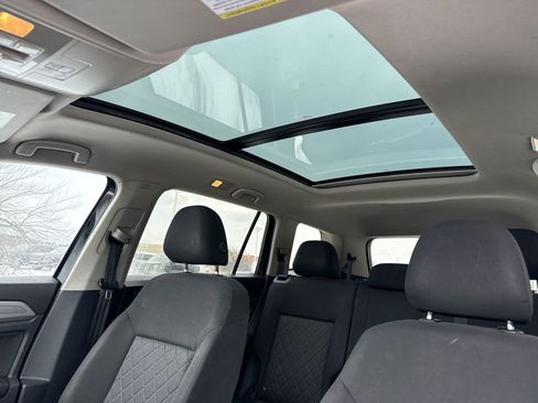 Used 2018 Volkswagen Atlas Launch Edition image 22