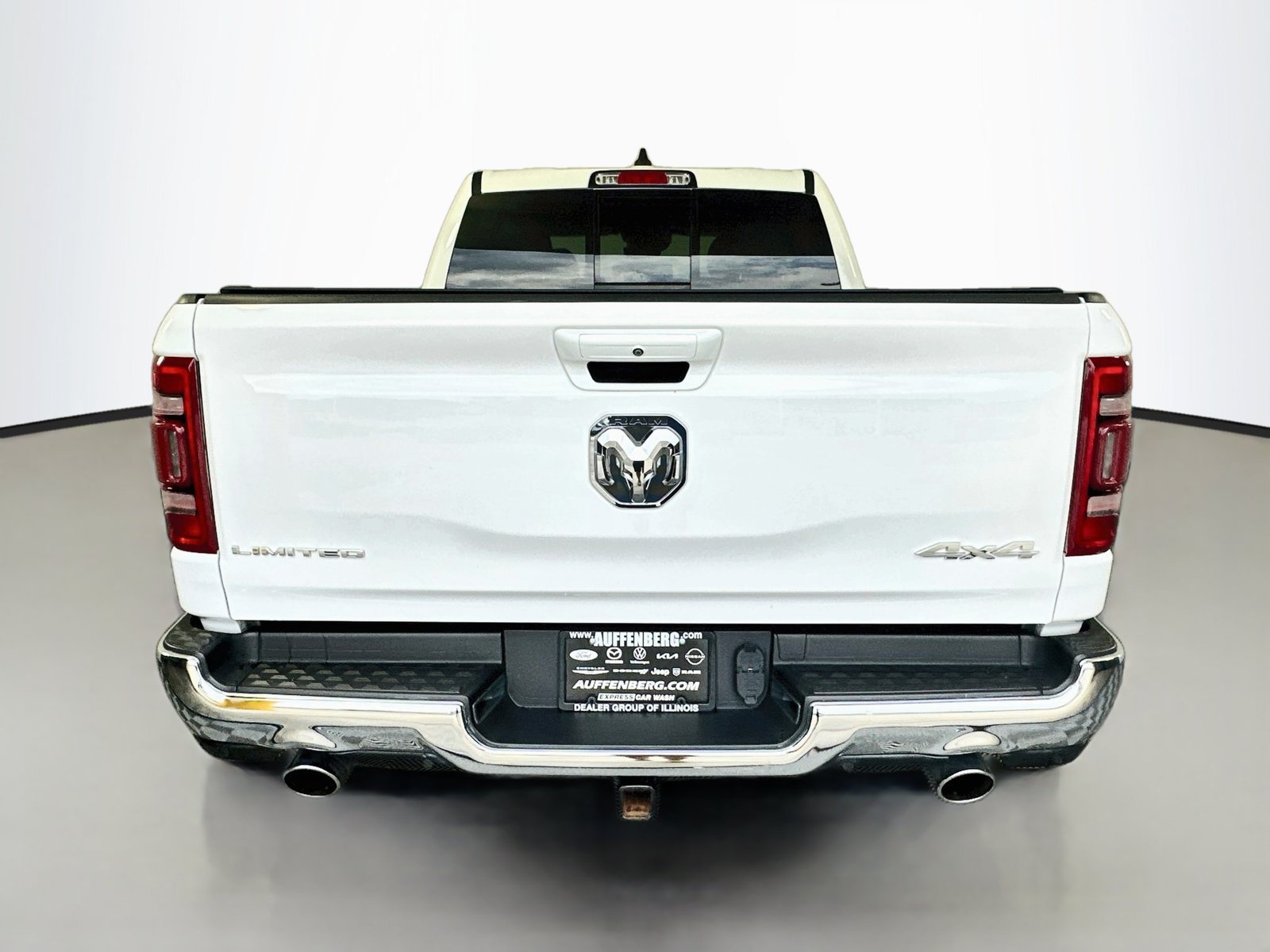Used 2023 RAM 1500 Limited AWD/4WD image 6