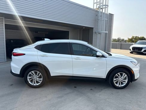 Used 2026 Buick Envista Preferred FWD image 4
