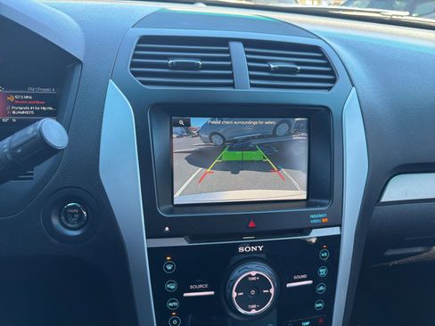 Used 2015 Ford Explorer Sport w/ Equipment Group 401A image 9