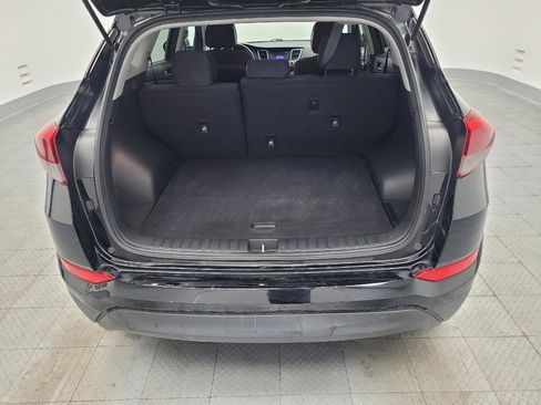 Used 2018 Hyundai Tucson SE AWD/4WD image 29