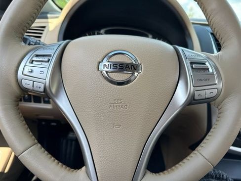 Used 2018 Nissan Altima 2.5 SV w/ 2.5 SV Technology Package FWD image 19