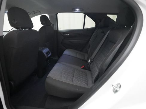 Used 2022 Chevrolet Equinox LT FWD image 16