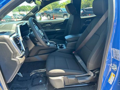 New 2026 GMC Canyon Elevation w/ Convenience Package image 14