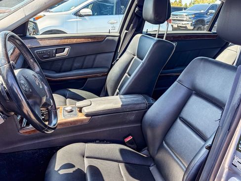 Used 2013 Mercedes-Benz E 350 Sedan image 9