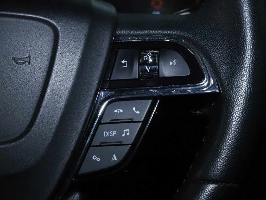 Certified 2023 Lincoln Nautilus AWD w/ Premium Package image 23