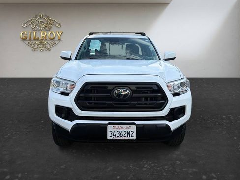 Used 2018 Toyota Tacoma SR w/ SR Convenience Package RWD image 2