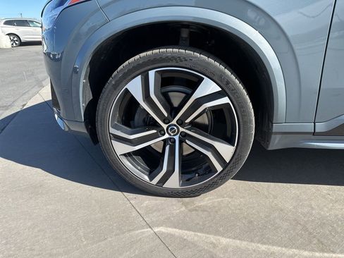 Used 2020 Volvo XC90 T6 R-Design w/ Protection Package Premier image 10