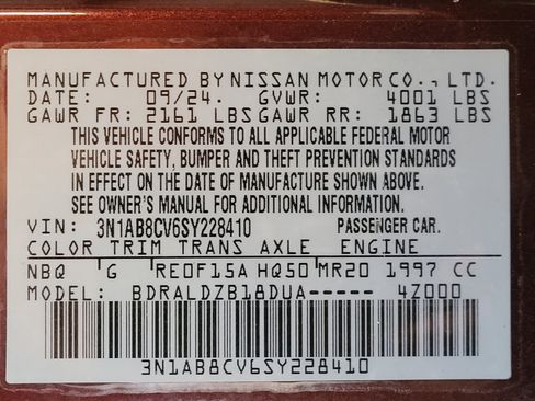 Used 2025 Nissan Sentra SV FWD image 33
