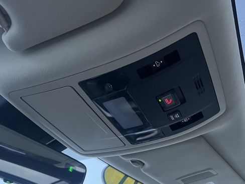 Used 2021 Lexus RX 450h AWD w/ Premium Package image 25