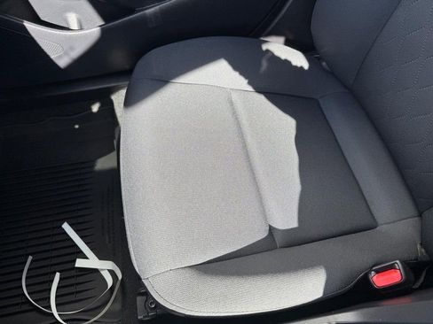 Used 2025 Toyota Corolla LE FWD image 29