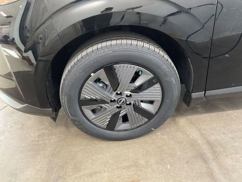 New 2025 Nissan Murano SL image 12