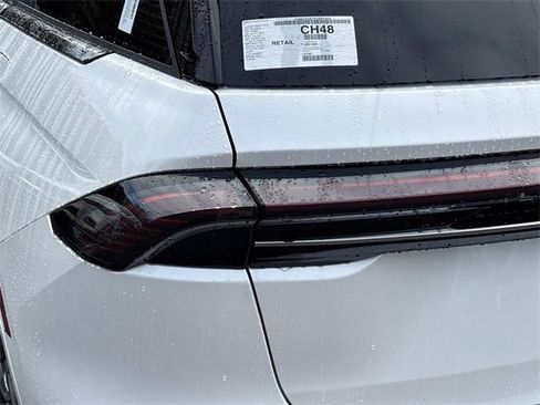 New 2026 Lincoln Nautilus Black Label w/ Jet Appearance Package image 11