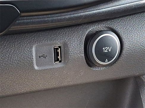 Used 2020 Ford Transit 250 Low Roof AWD image 27