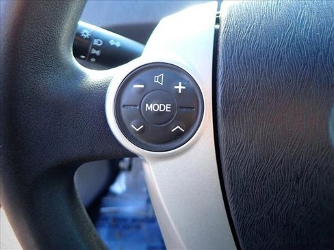 Used 2010 Toyota Prius Two image 11