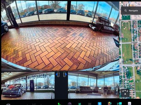 Used 2023 Tesla Model X image 34