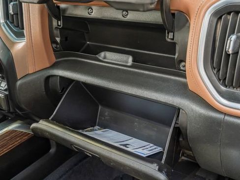 Used 2022 Chevrolet Silverado 3500 High Country image 48