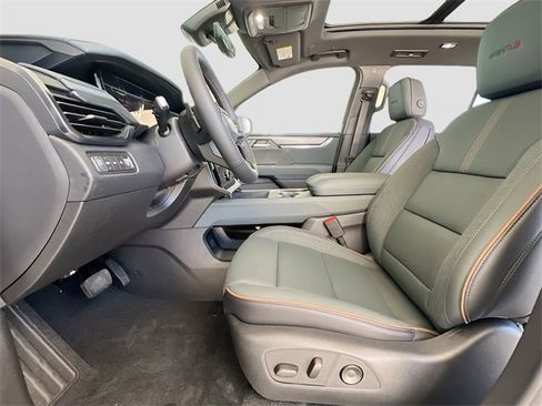 New 2026 GMC Acadia AT4 w/ Luxury Package image 15