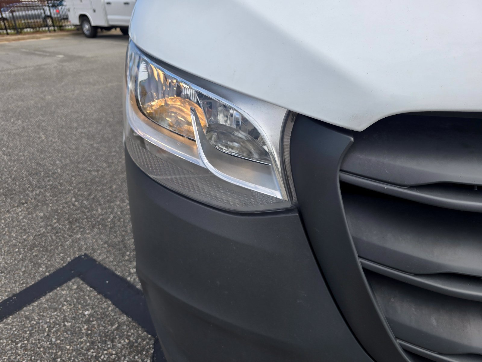 Used 2025 Mercedes-Benz Sprinter 2500 image 13