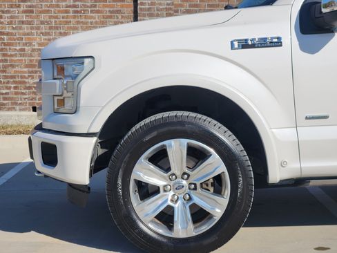 Used 2016 Ford F150 Platinum w/ Equipment Group 701A Luxury image 10