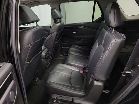 Used 2024 Honda Pilot Touring image 25