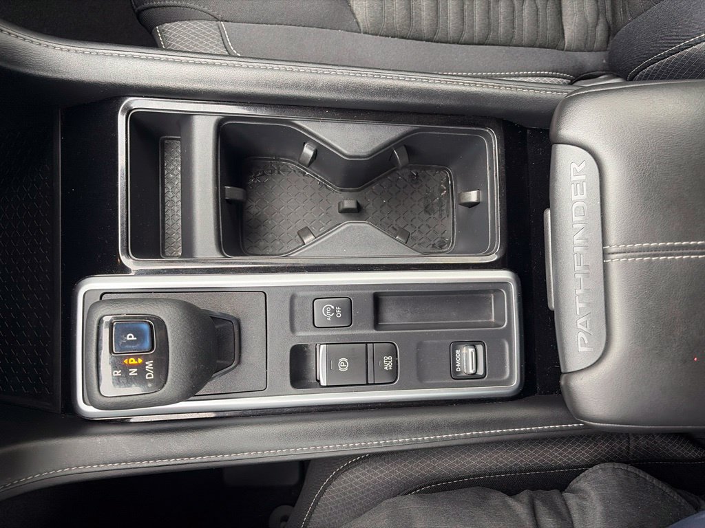 Used 2022 Nissan Pathfinder SV FWD image 24