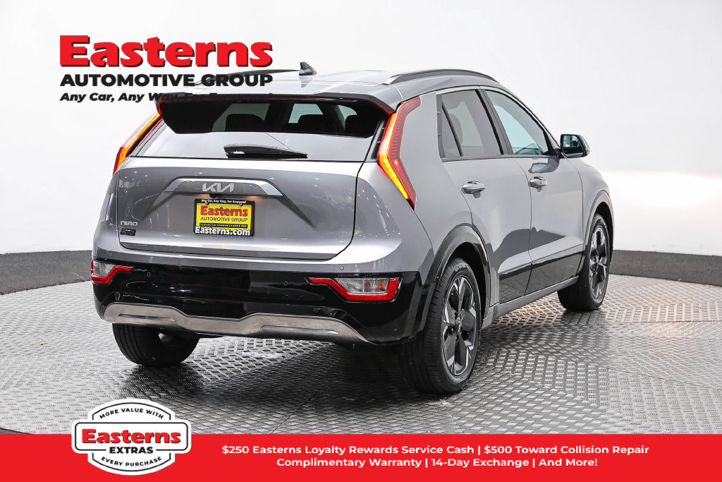 Used 2023 Kia Niro Wind w/ Wind Preserve Package FWD image 6